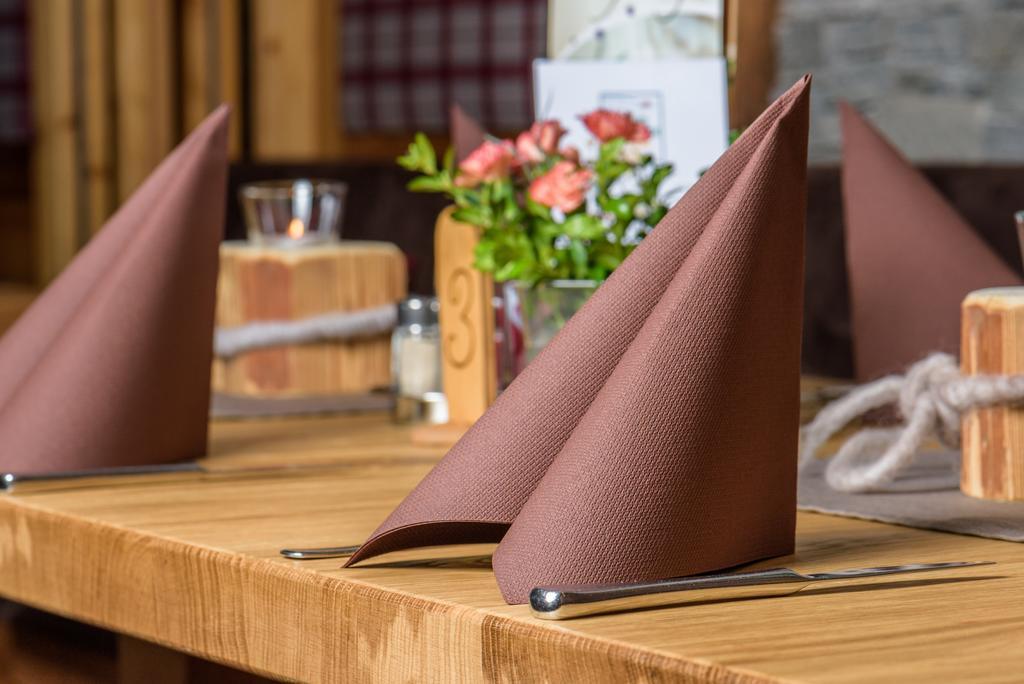 ليوغانغ Pension Restaurant Dorfalm المظهر الخارجي الصورة