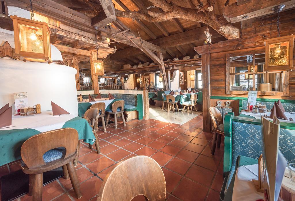 ليوغانغ Pension Restaurant Dorfalm المظهر الخارجي الصورة