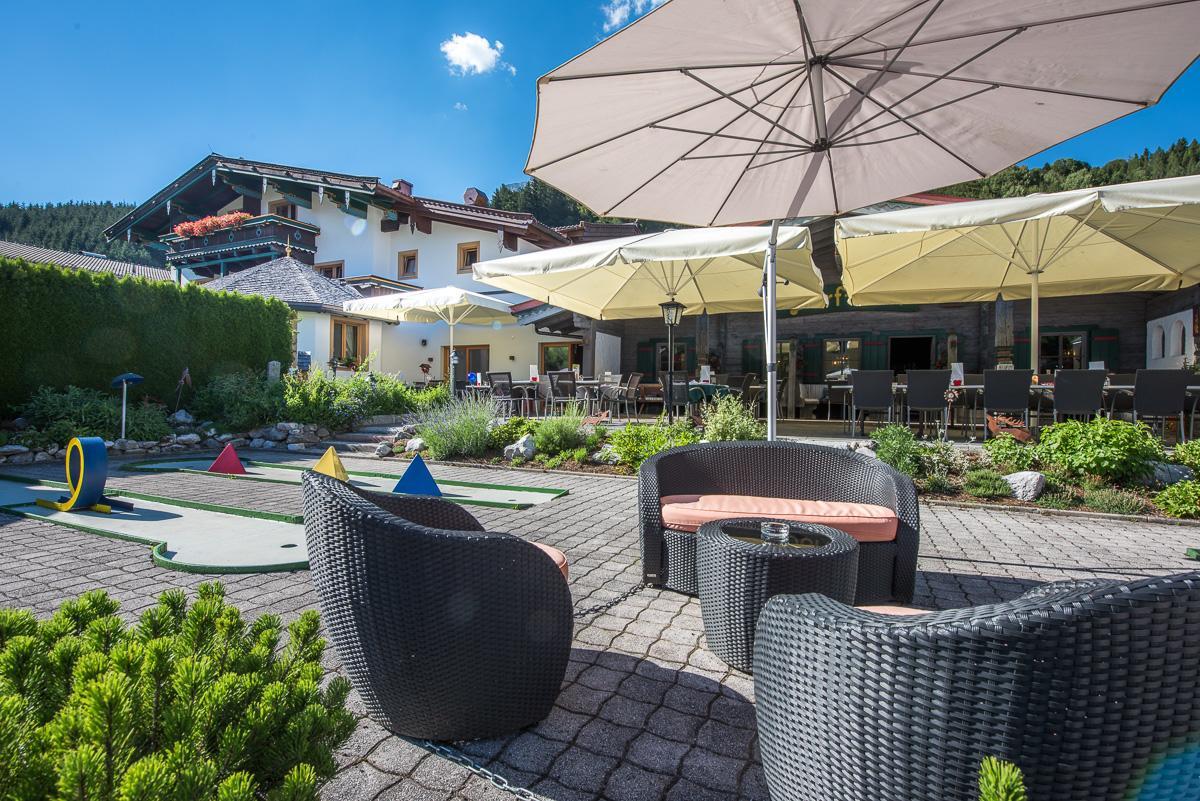 ليوغانغ Pension Restaurant Dorfalm المظهر الخارجي الصورة